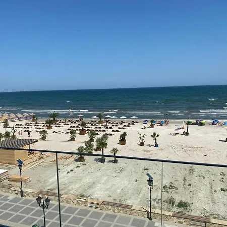 Apartment Ella Front View *