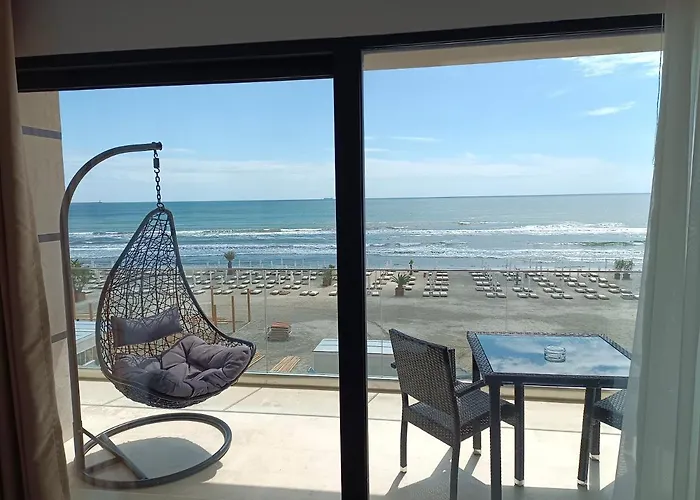 Ella Front View Διαμέρισμα